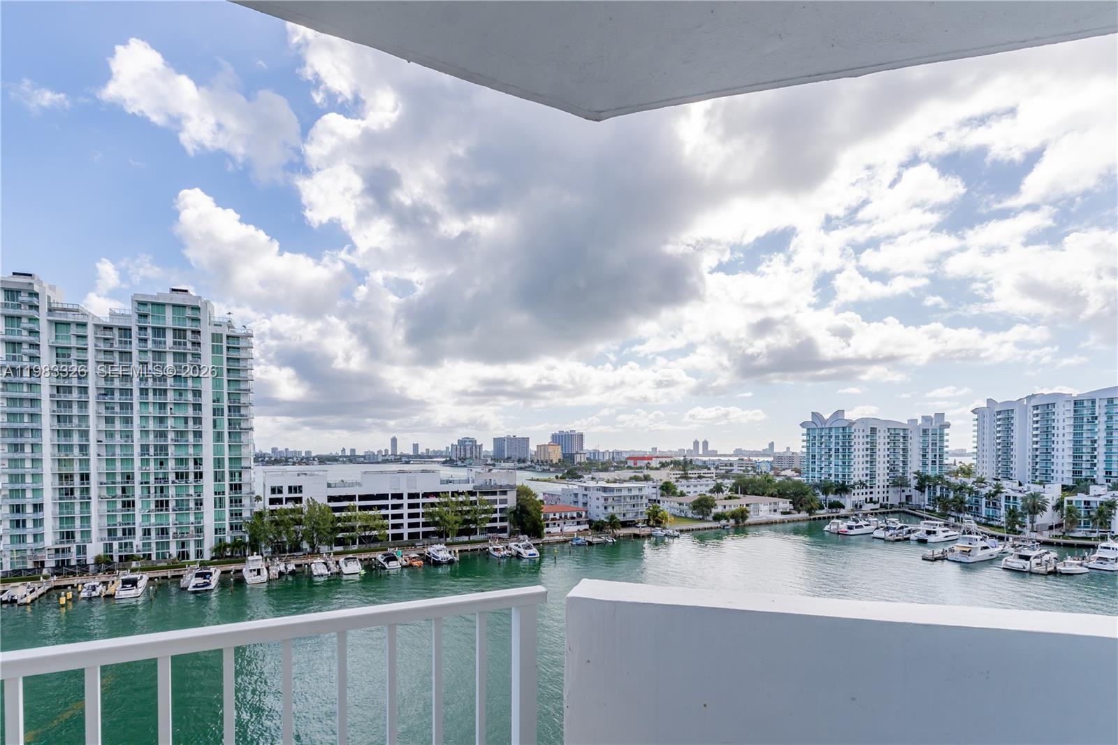 7933 West Dr #1025 North Bay Village, FL 33141