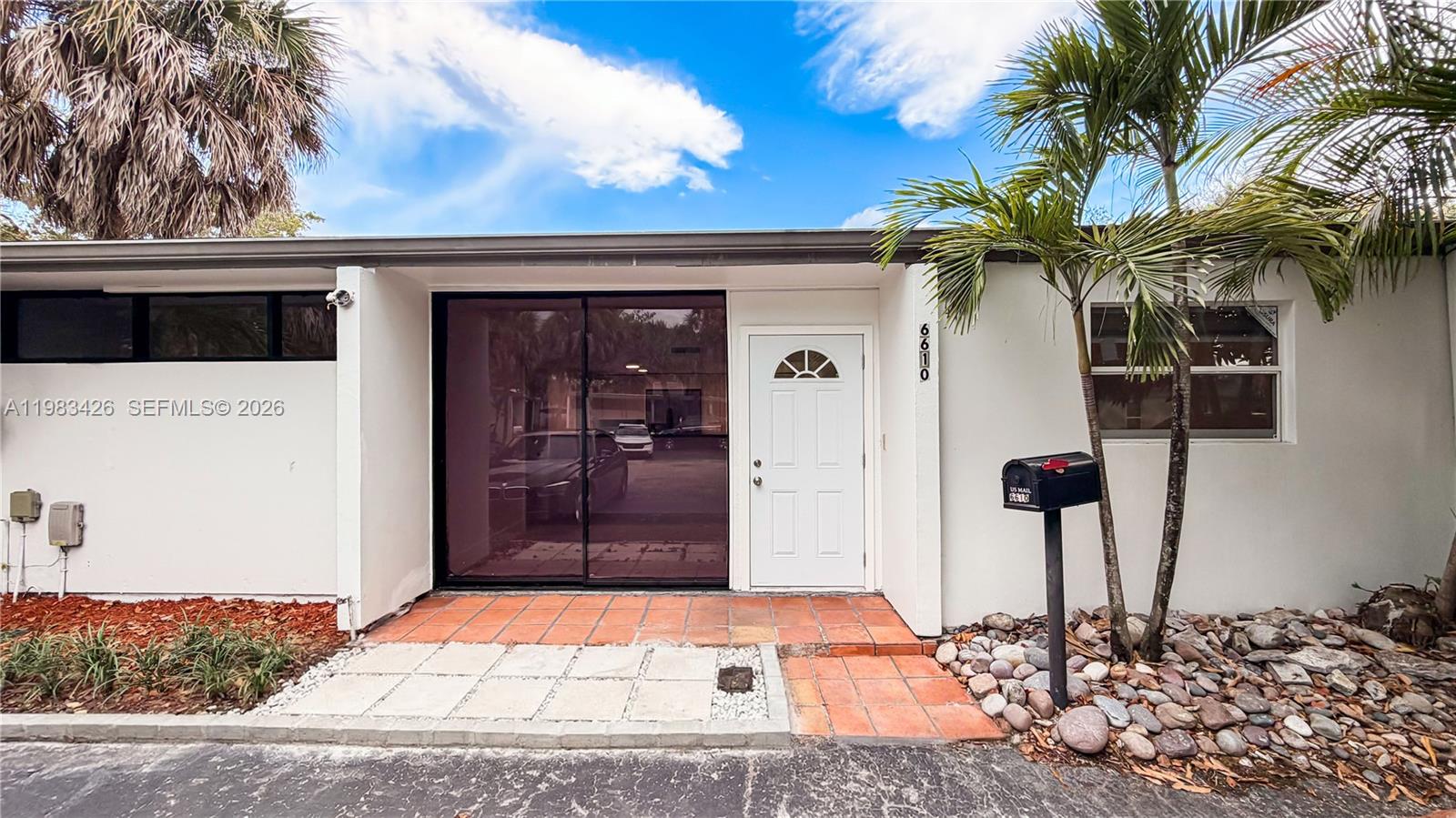 6610 E Miami Lks Dr Miami Lakes, FL 33014