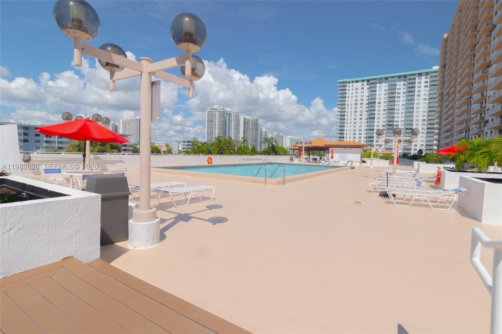 290 174th St #1715 Sunny Isles Beach, FL 33160