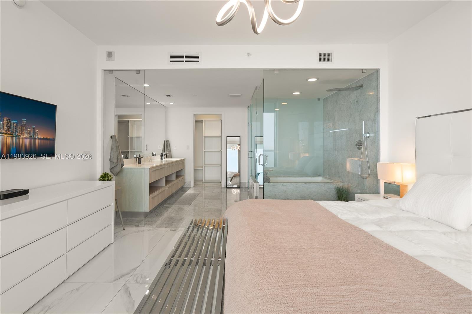 3131 NE 7th Ave #1202 Miami, FL 33137