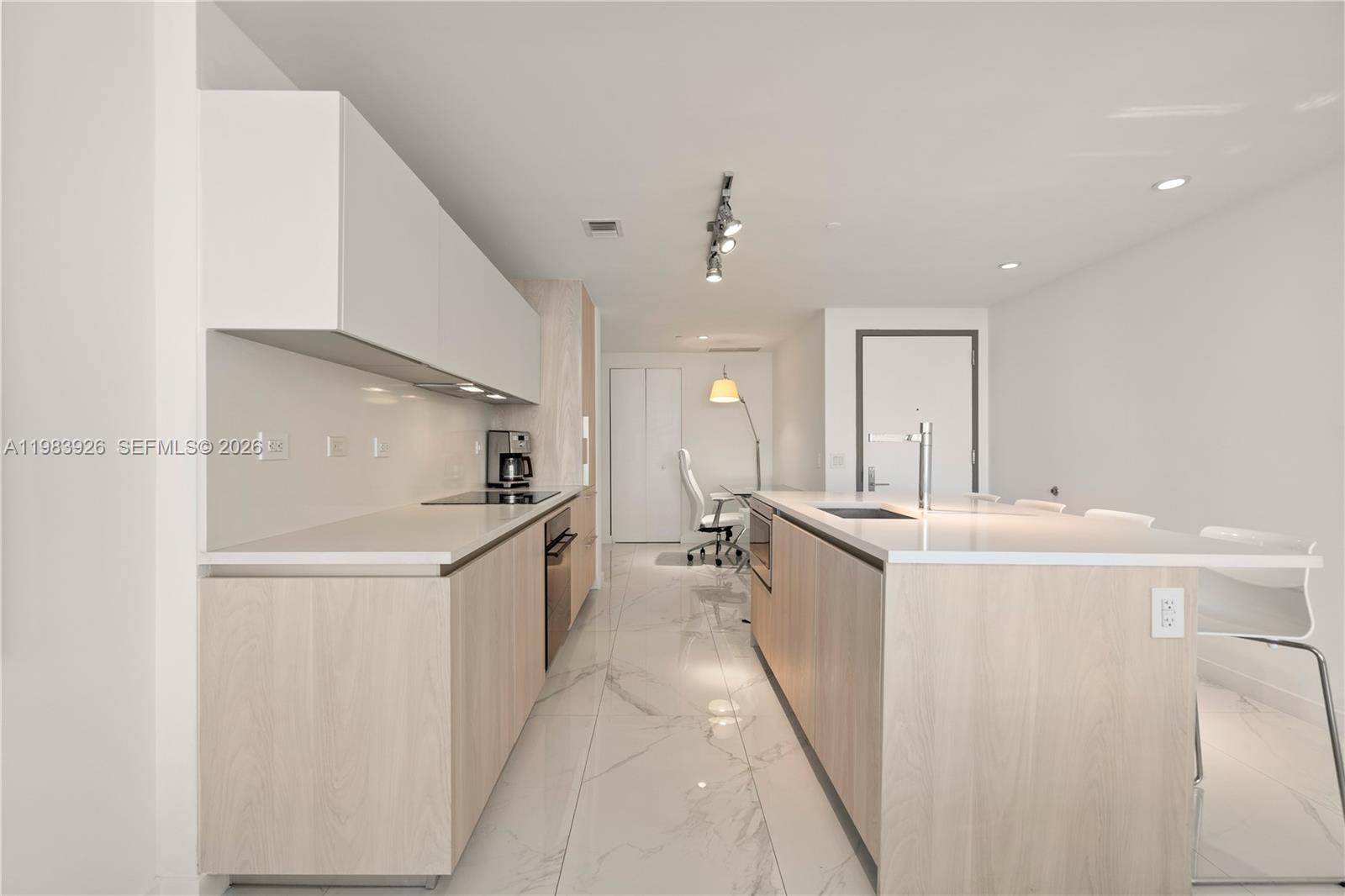 3131 NE 7th Ave #1202 Miami, FL 33137