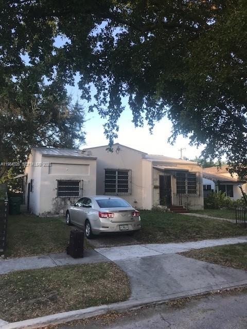 2319 SW 22nd Ter Miami, FL 33145