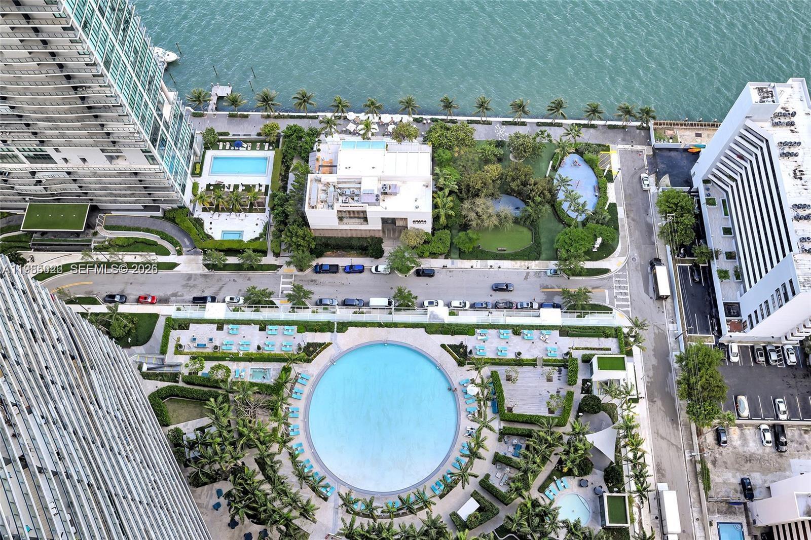 image Gran Paraiso25