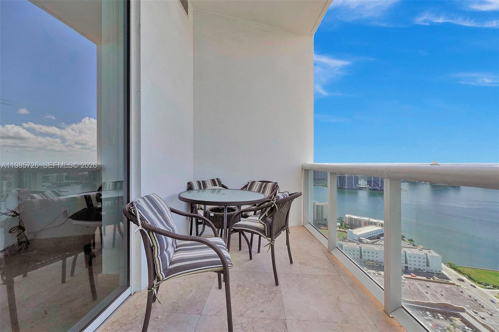18101 Collins Ave #5108 Sunny Isles Beach, FL 33160