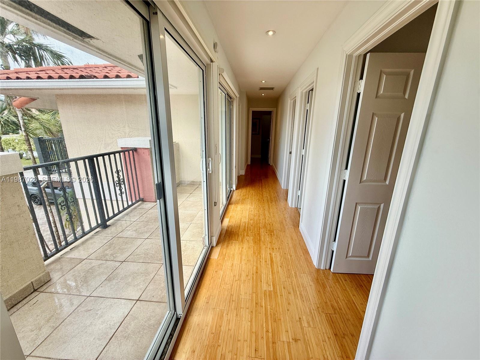 211 189th Ter Sunny Isles Beach, FL 33160