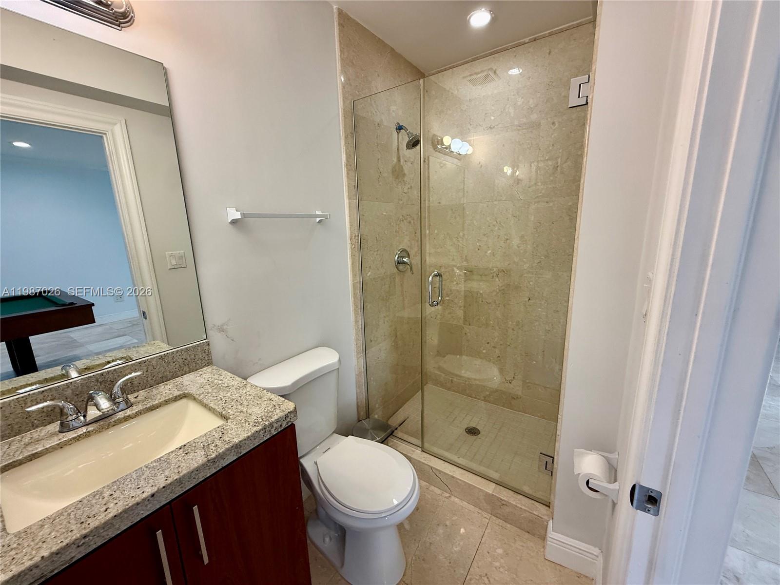 211 189th Ter Sunny Isles Beach, FL 33160