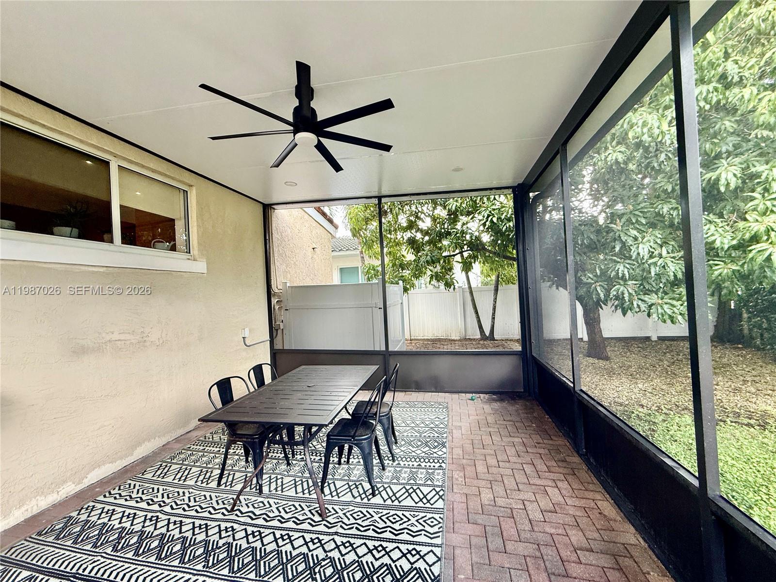 211 189th Ter Sunny Isles Beach, FL 33160