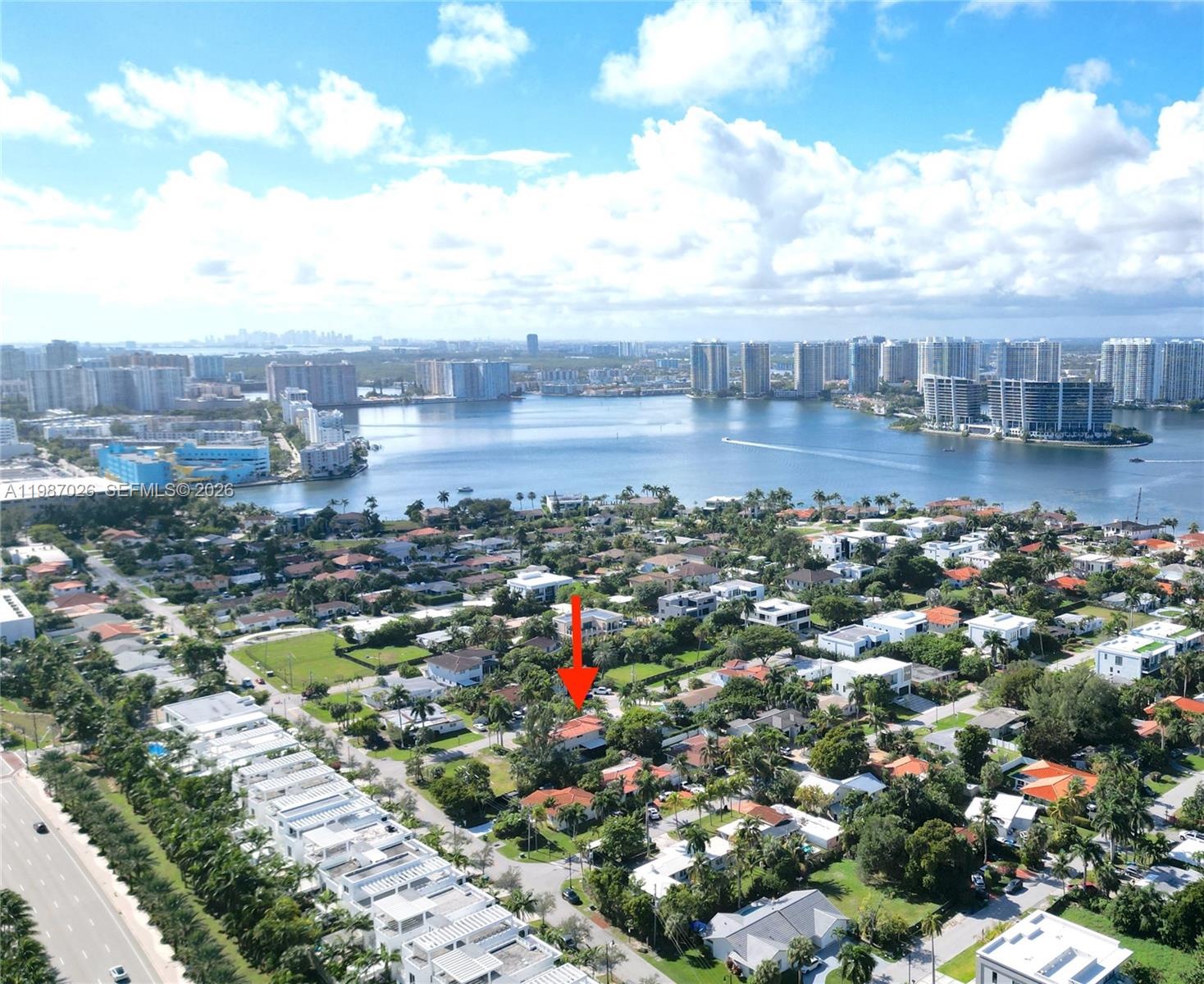 211 189th Ter Sunny Isles Beach, FL 33160