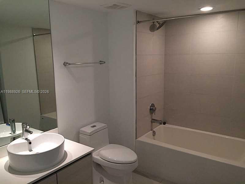 image Baltus House11