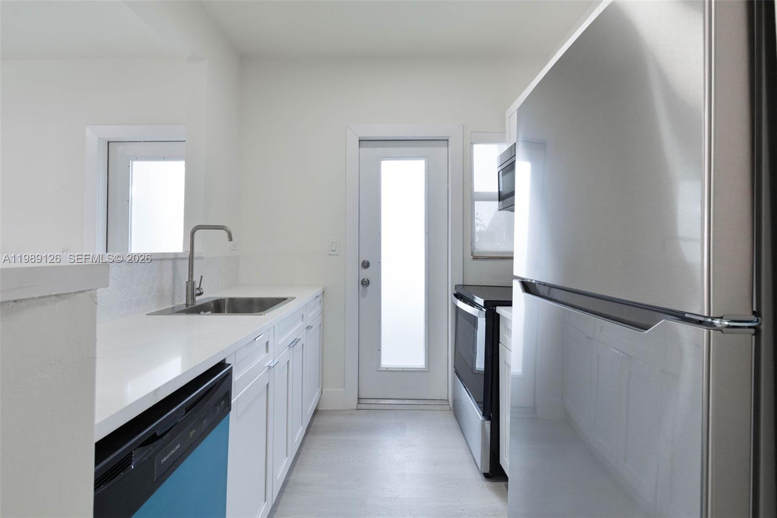 1228 Pennsylvania Ave #7 Miami Beach, FL 33139