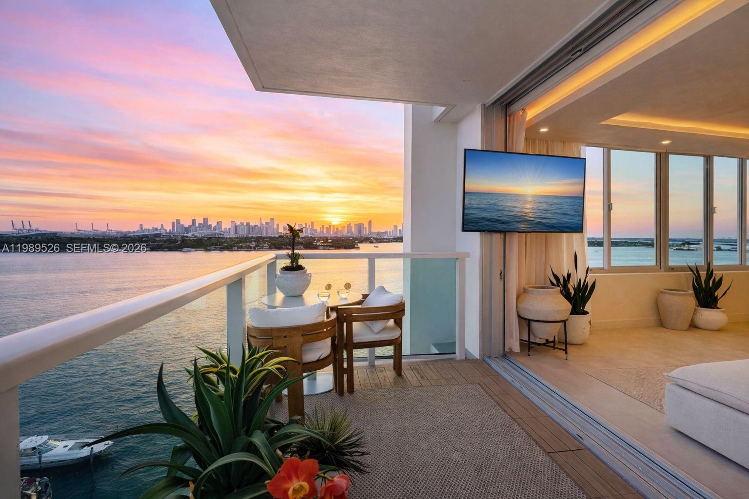 1000 West Ave #1425 A