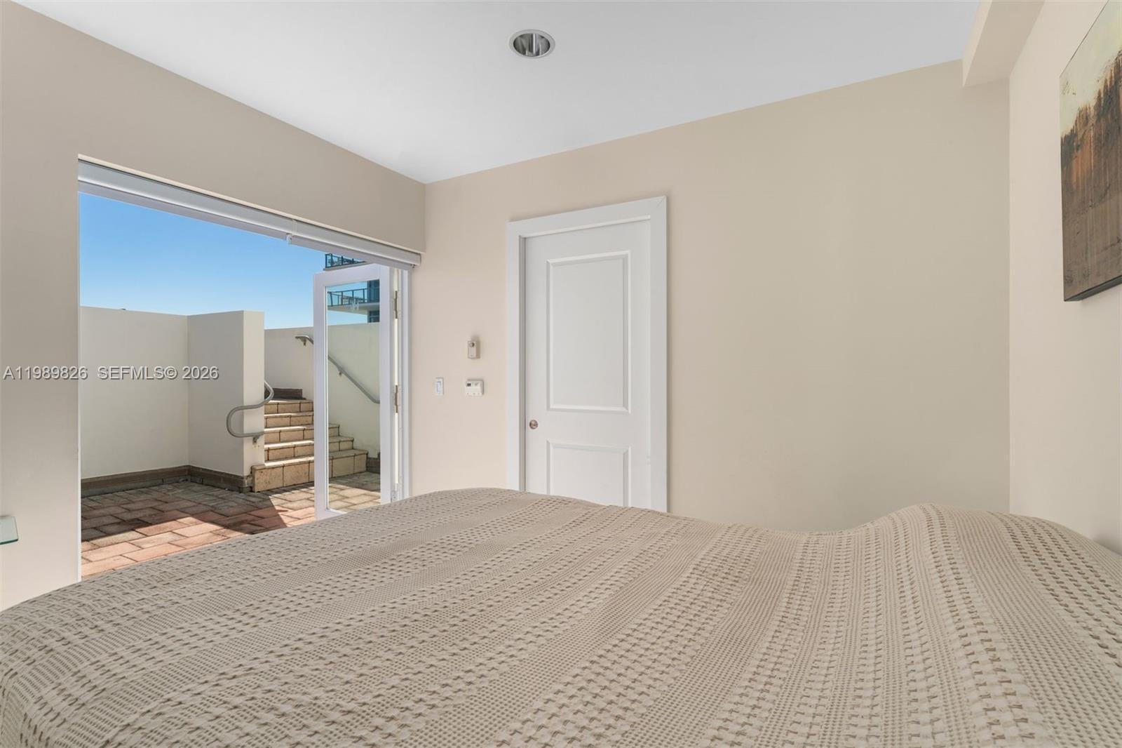 3739 Collins Ave #N-604 Miami Beach, FL 33140