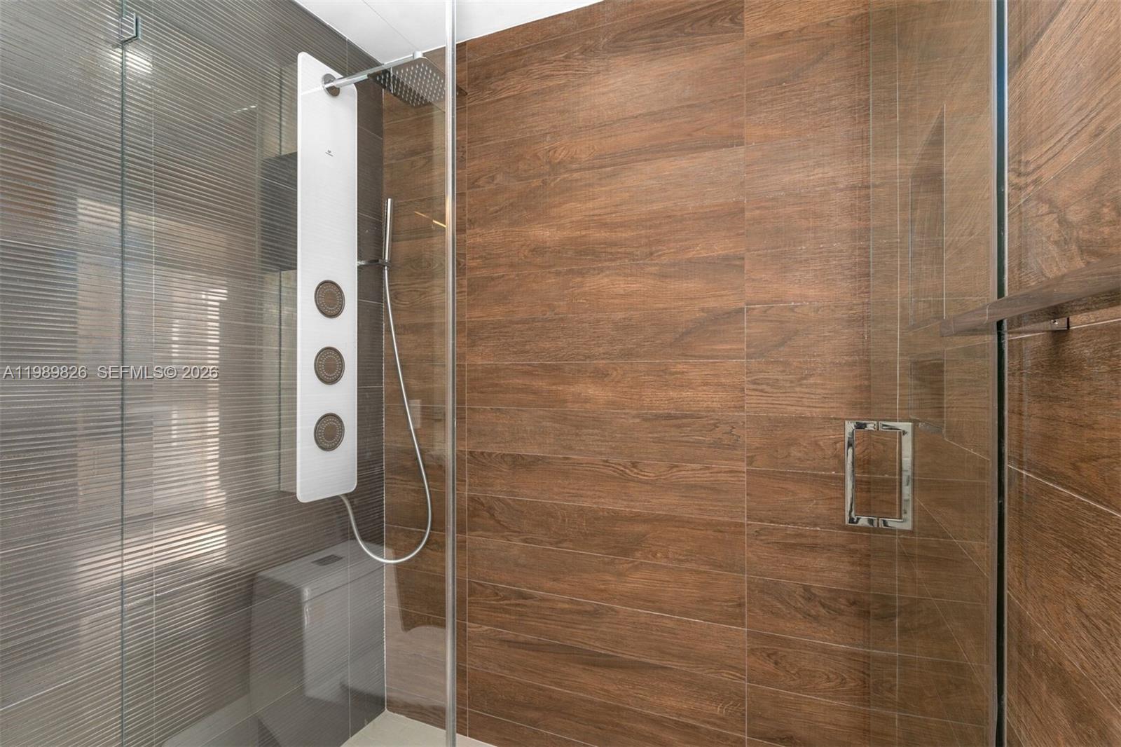 3739 Collins Ave #N-604 Miami Beach, FL 33140