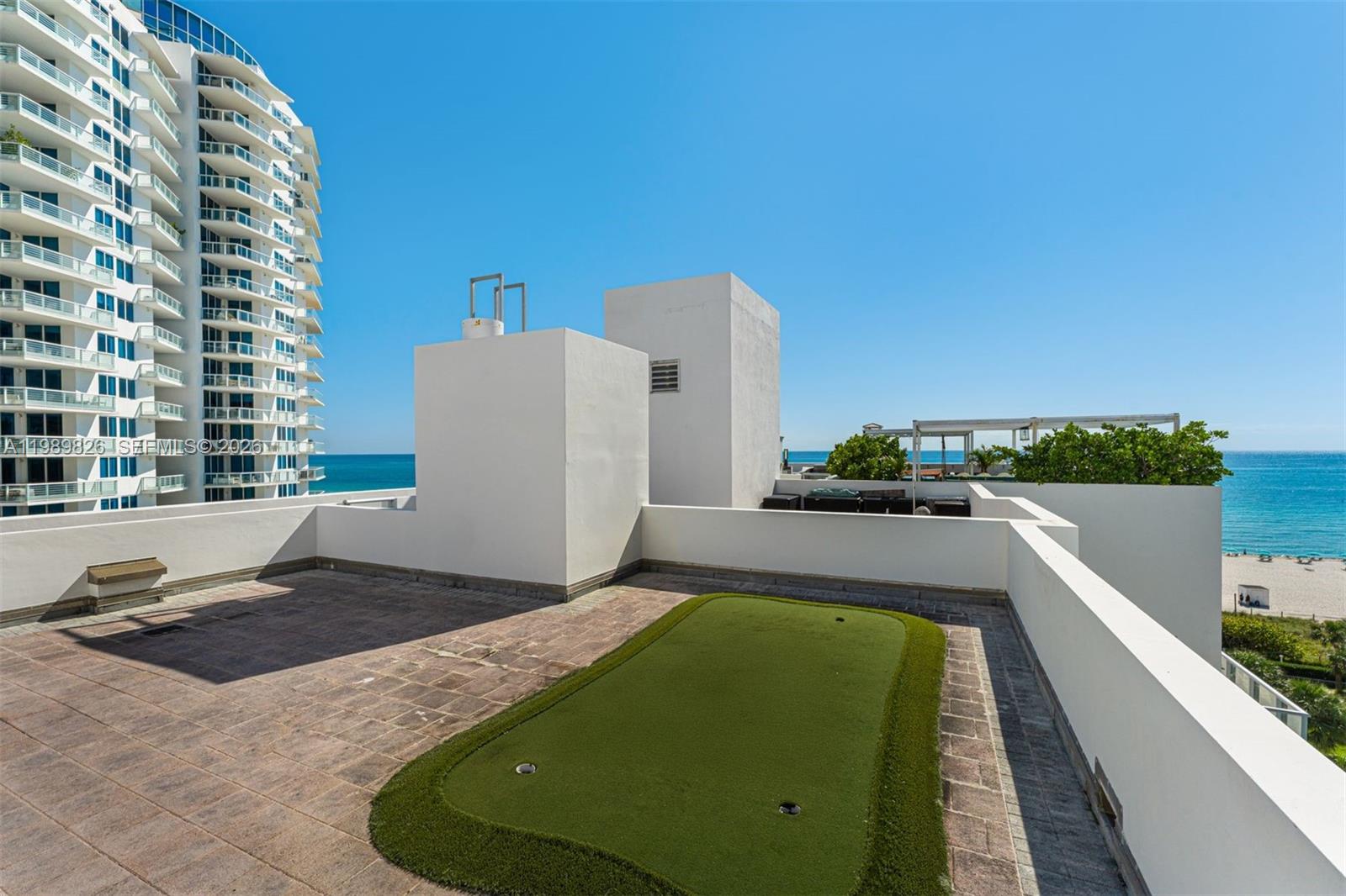 3739 Collins Ave #N-604 Miami Beach, FL 33140
