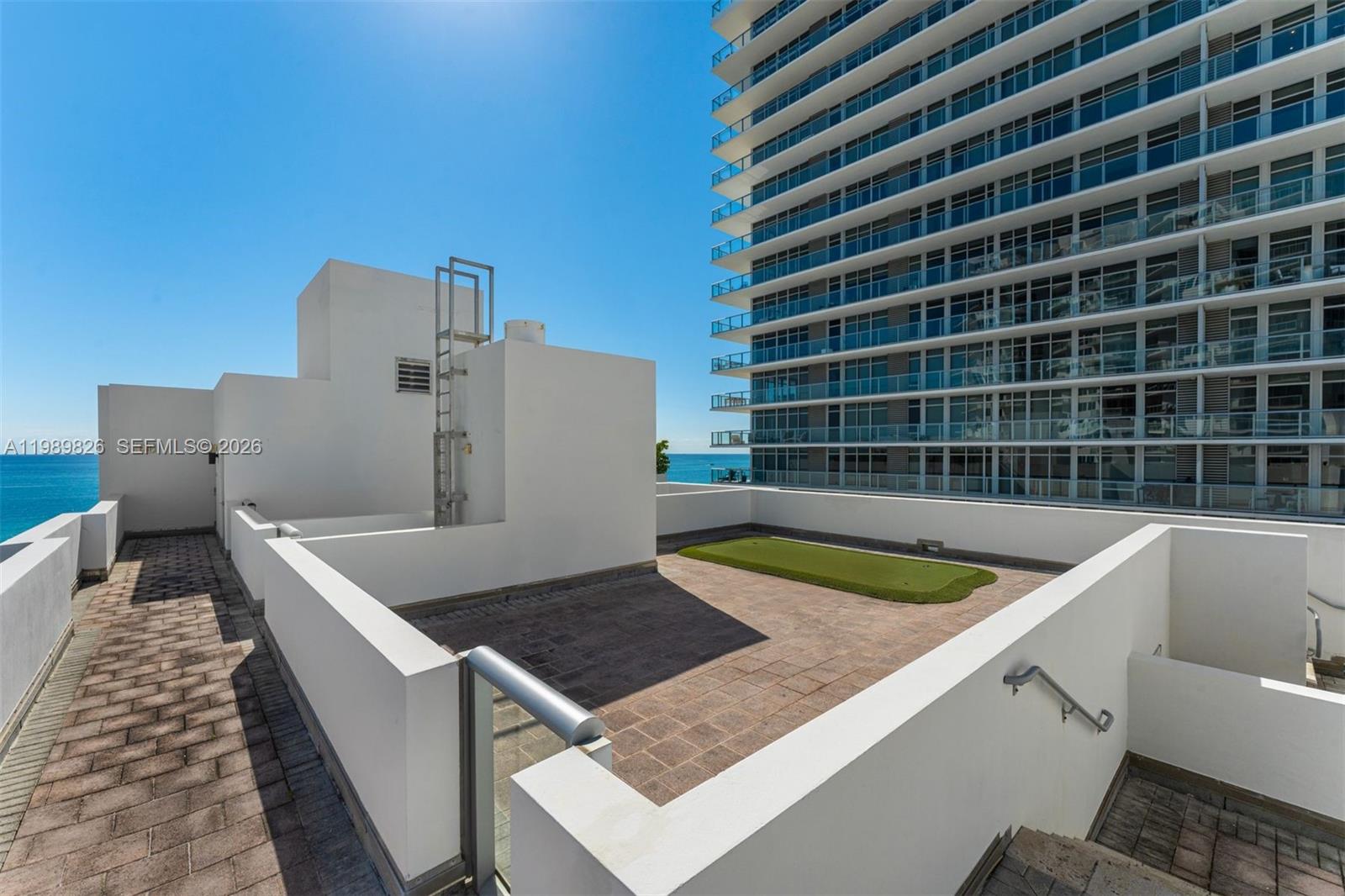 3739 Collins Ave #N-604 Miami Beach, FL 33140