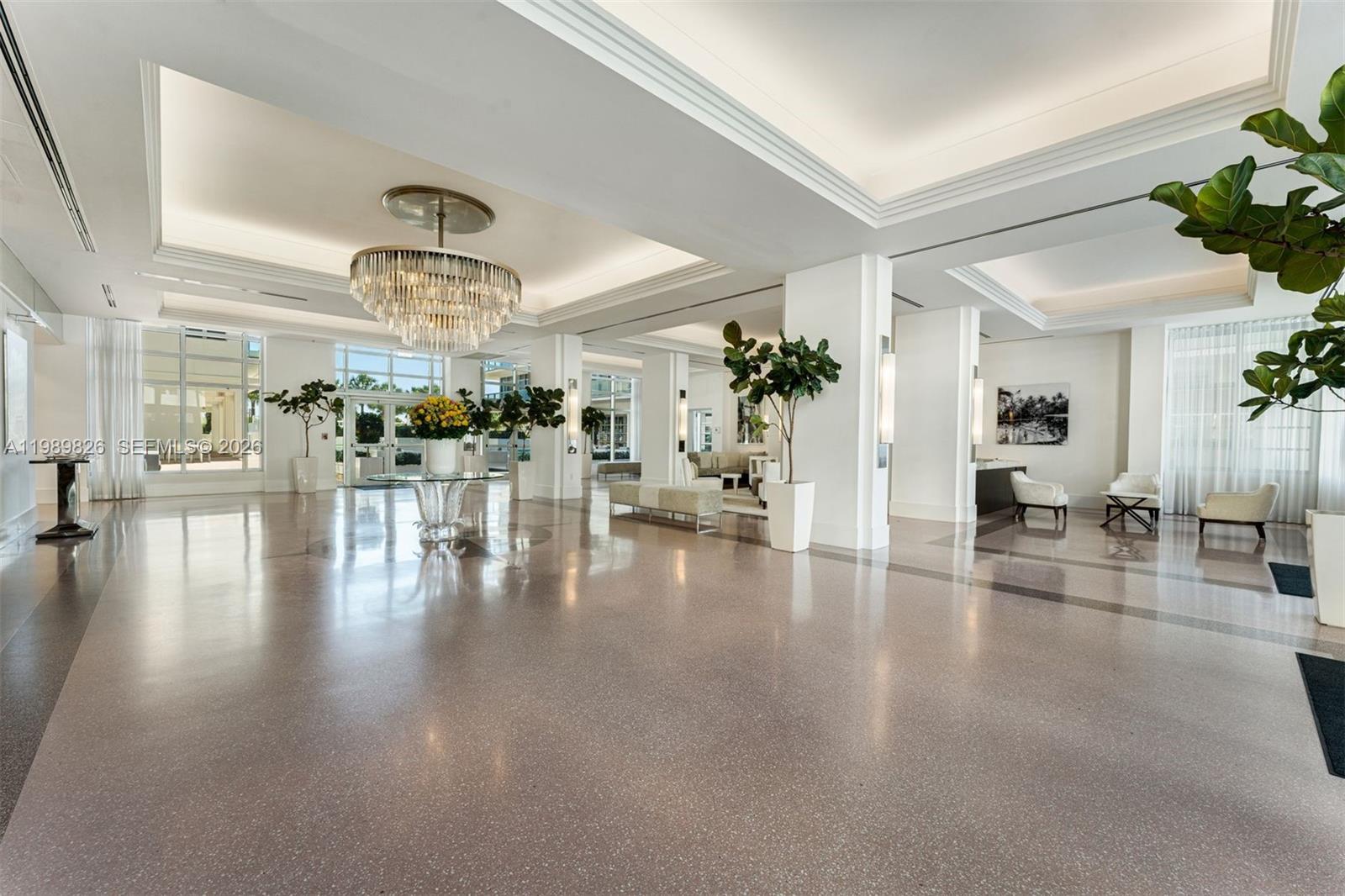 3739 Collins Ave #N-604 Miami Beach, FL 33140