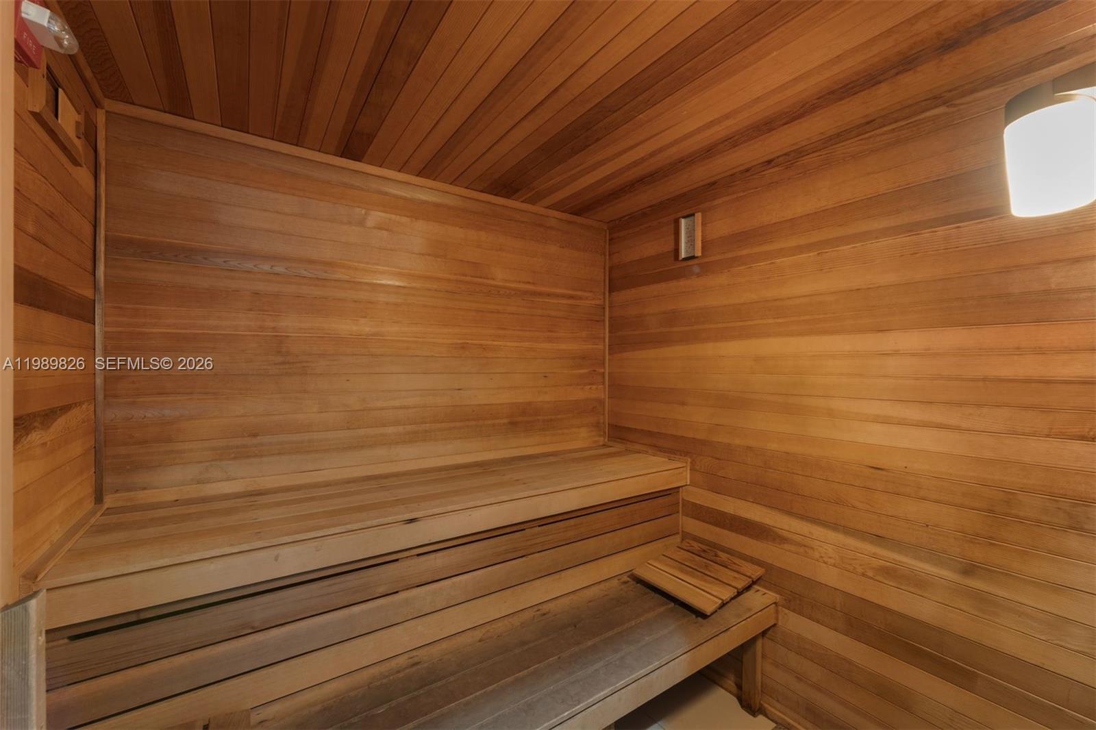 3739 Collins Ave #N-604 Miami Beach, FL 33140