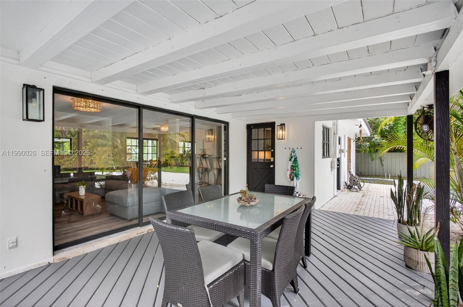 3401 Beacon St Pompano Beach, FL 33062