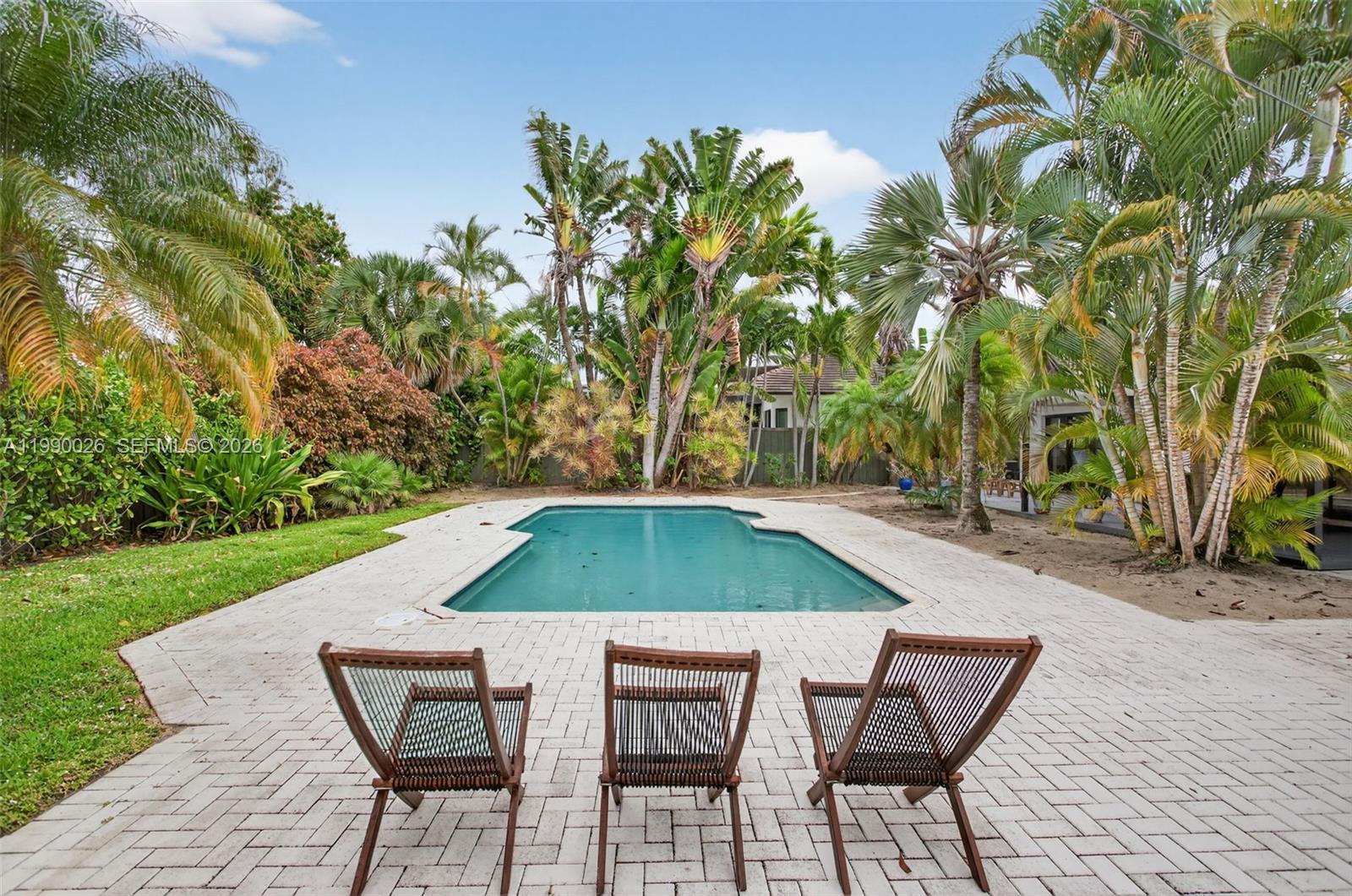 3401 Beacon St Pompano Beach, FL 33062