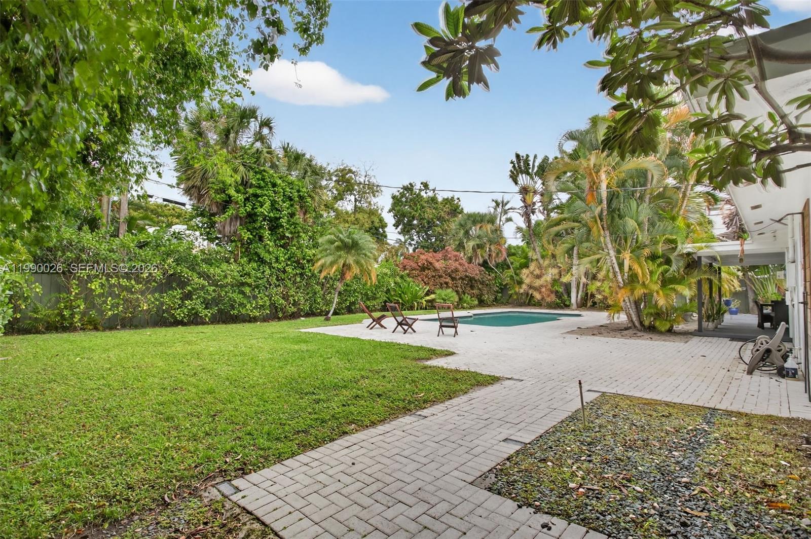 3401 Beacon St Pompano Beach, FL 33062