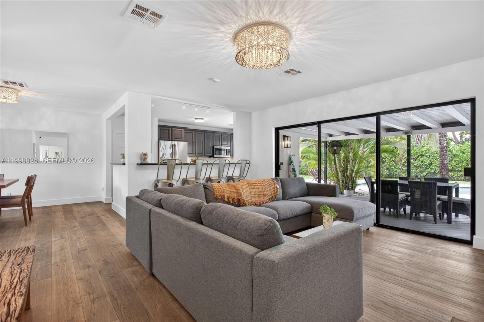 3401 Beacon St Pompano Beach, FL 33062