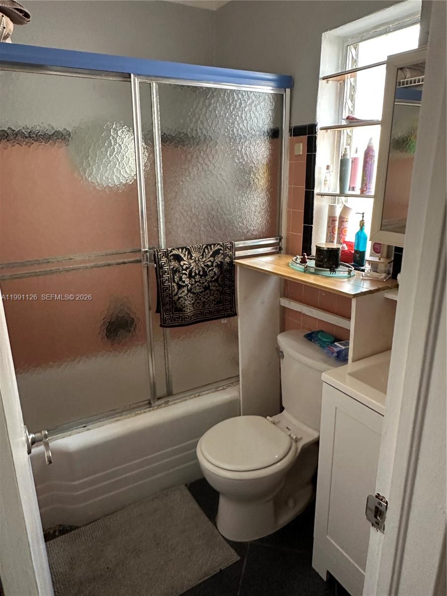 2375 NE 137th St North Miami Beach, FL 33181