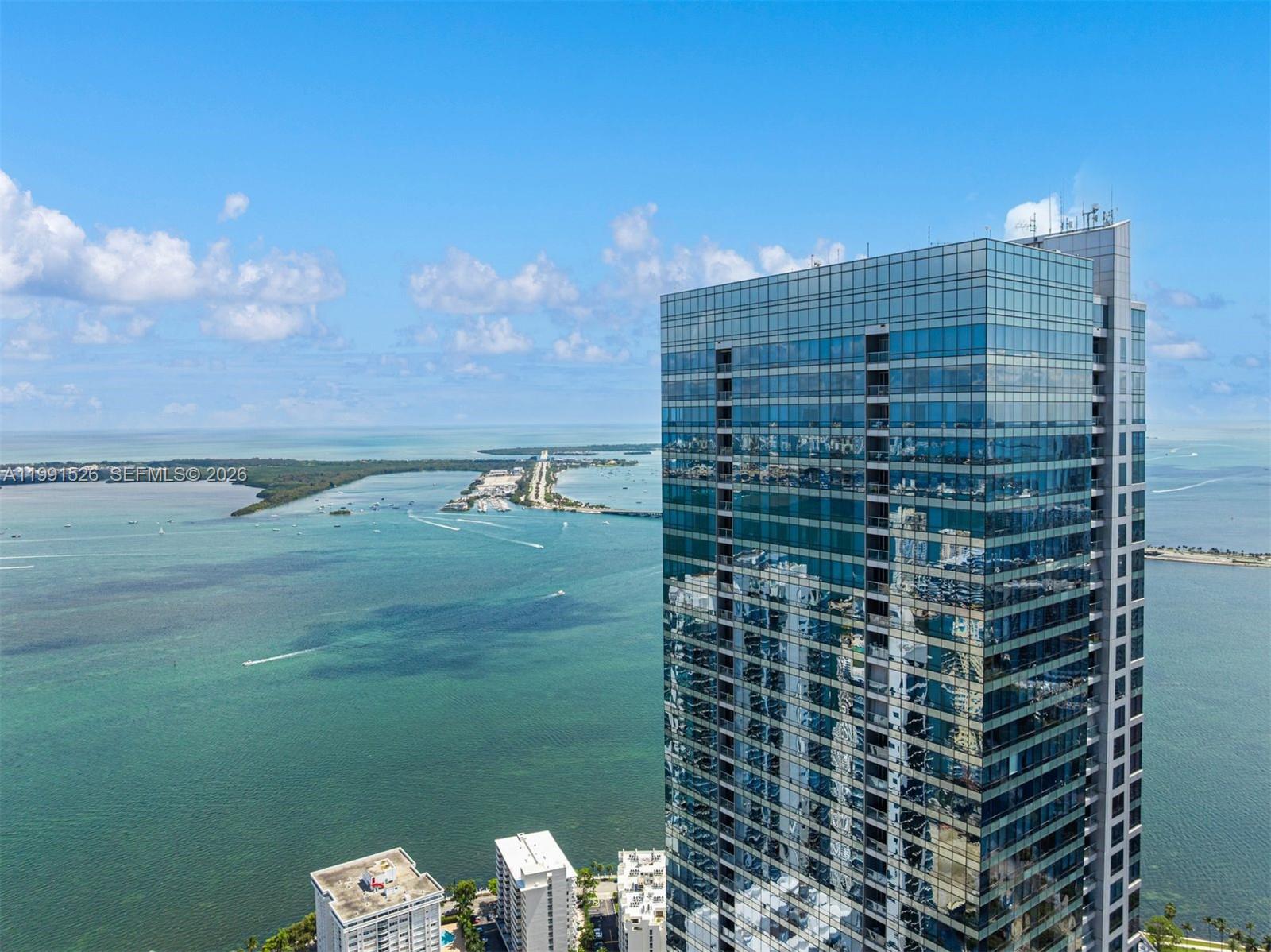 image Four Seasons Residences Miami0