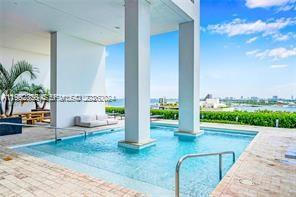 1040 Biscayne Blvd #2605 Miami, FL 33132