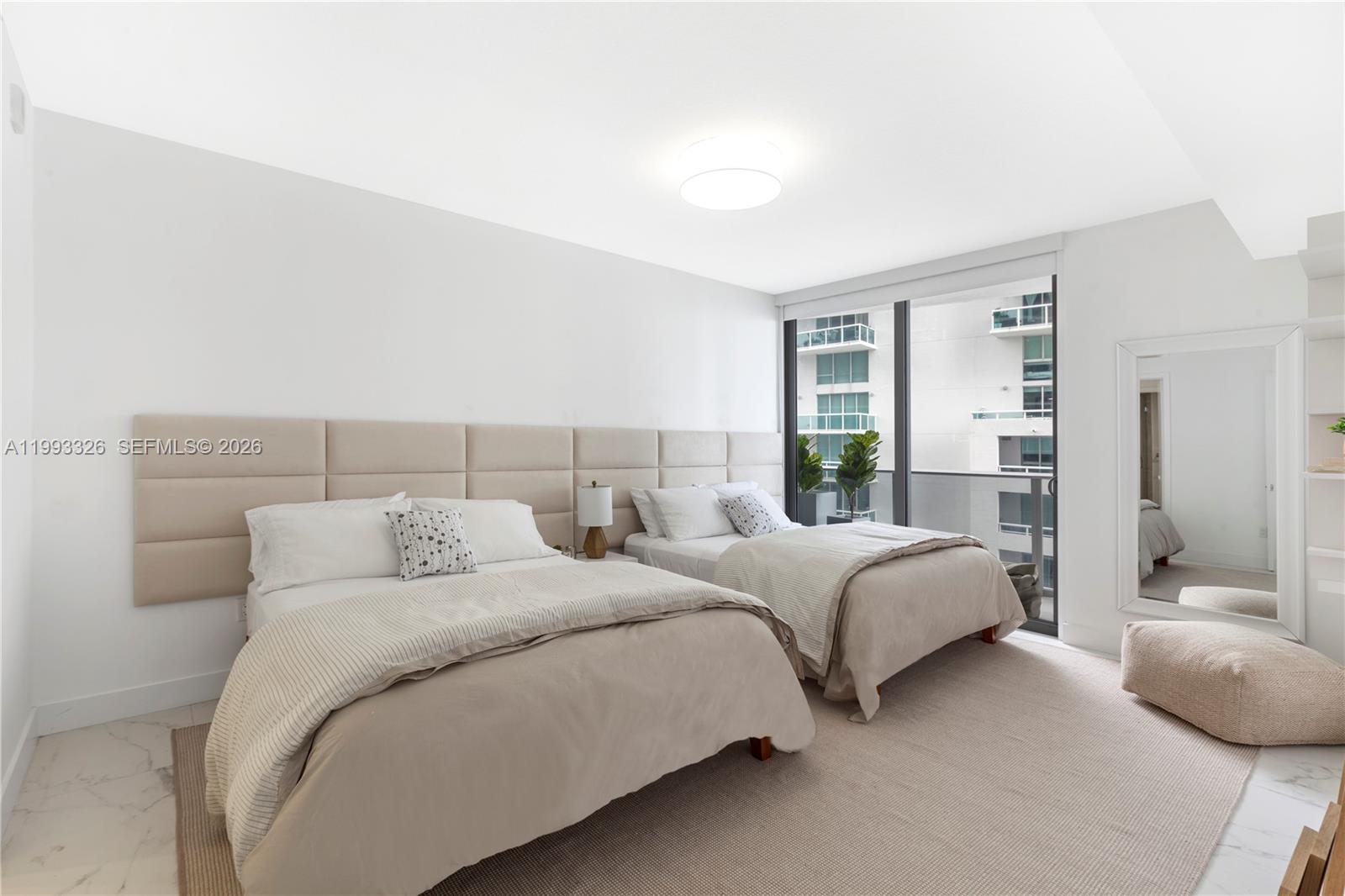 image Aria on the Bay5