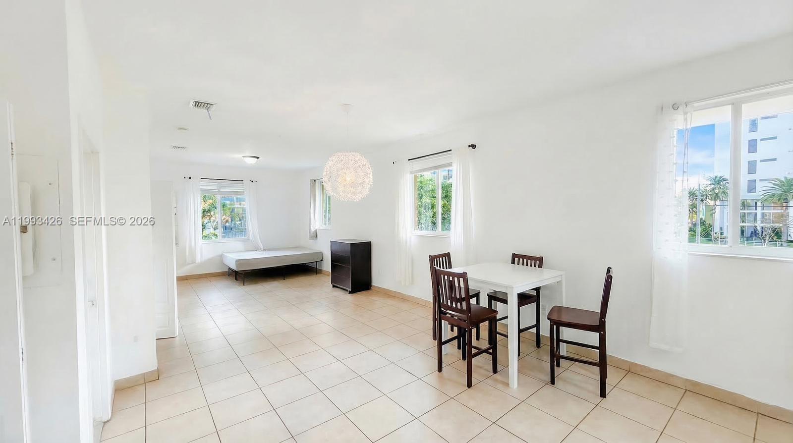 404 NE 27th #1=2A Miami, FL 33137
