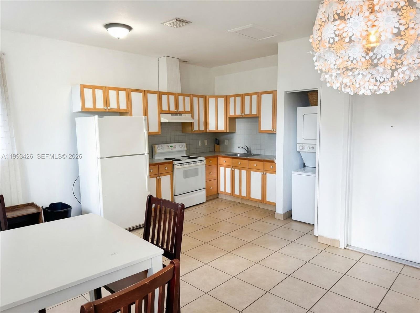 404 NE 27th #1=2A Miami, FL 33137