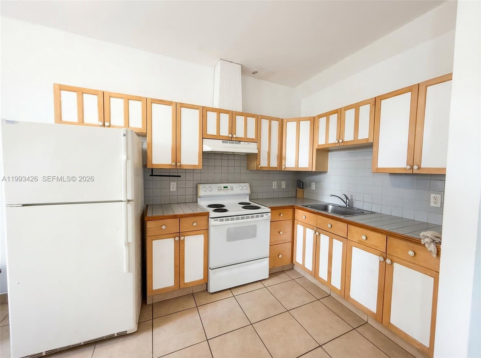 404 NE 27th #1=2A Miami, FL 33137