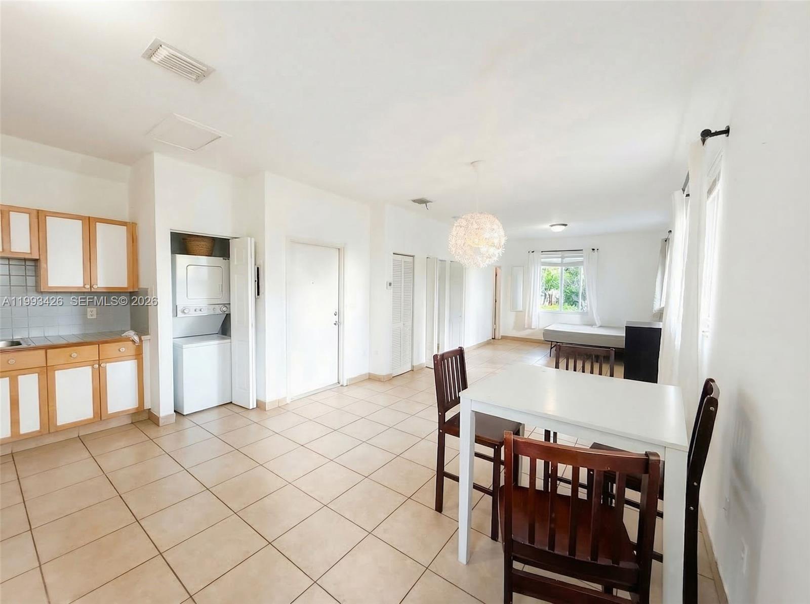 404 NE 27th #1=2A Miami, FL 33137