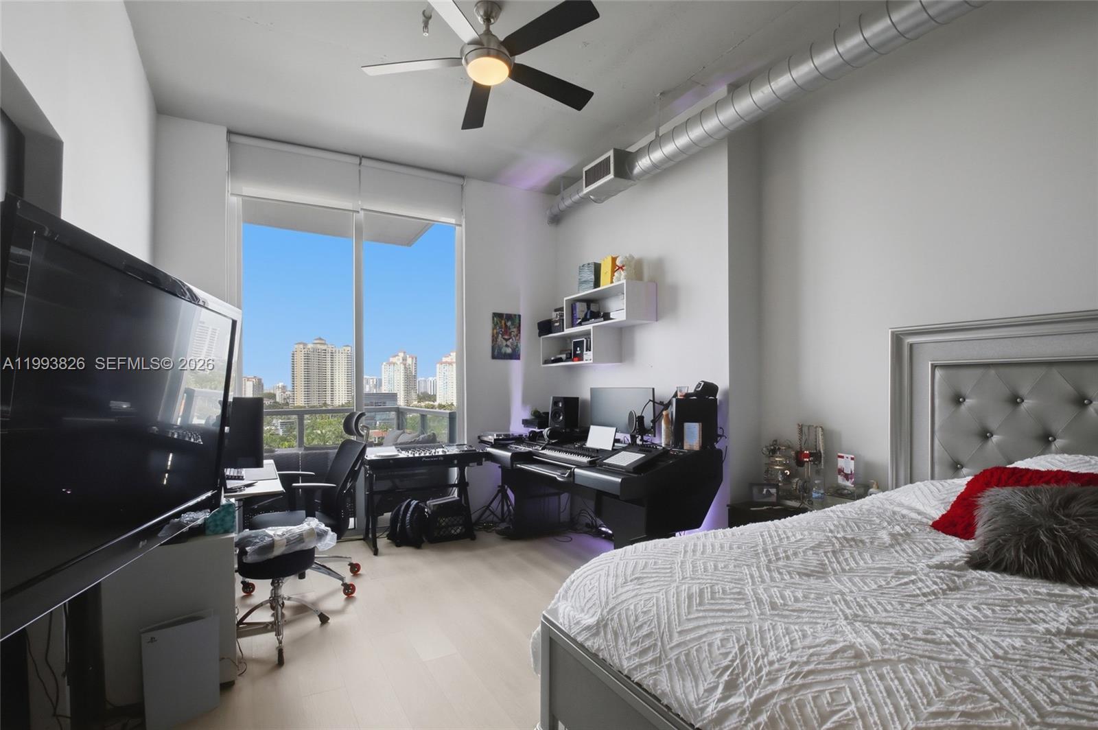 image Uptown Marina Lofts11