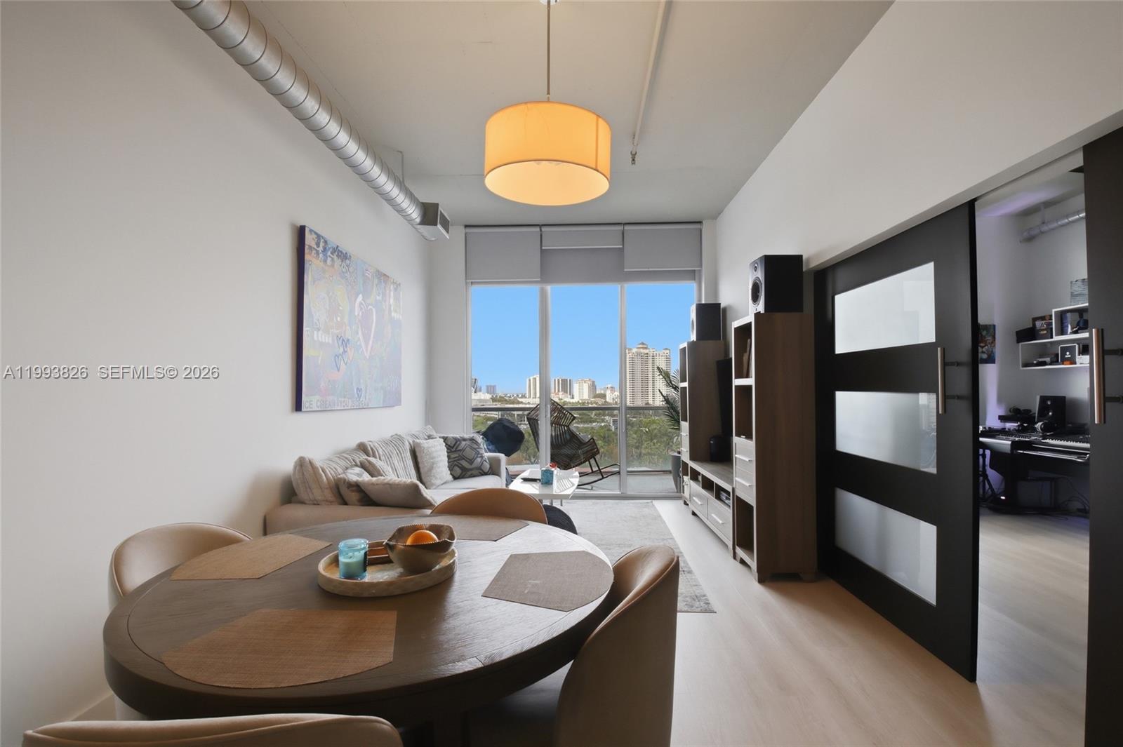 image Uptown Marina Lofts2