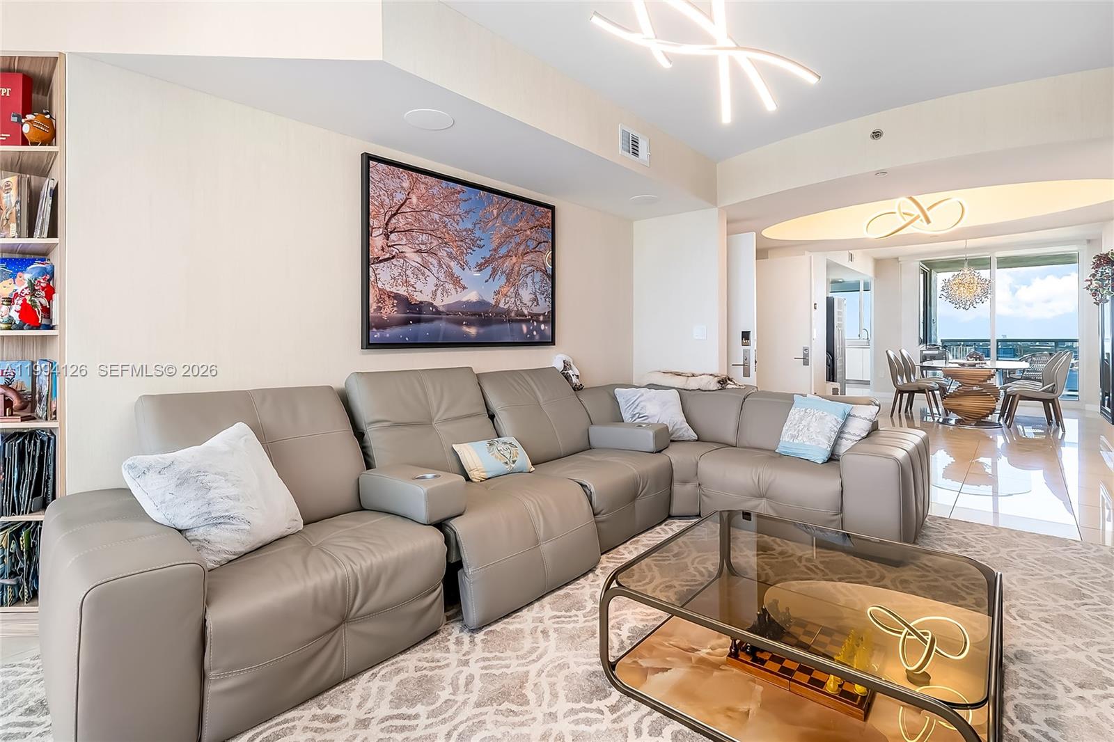 19111 Collins Ave #3307 Sunny Isles Beach, FL 33160