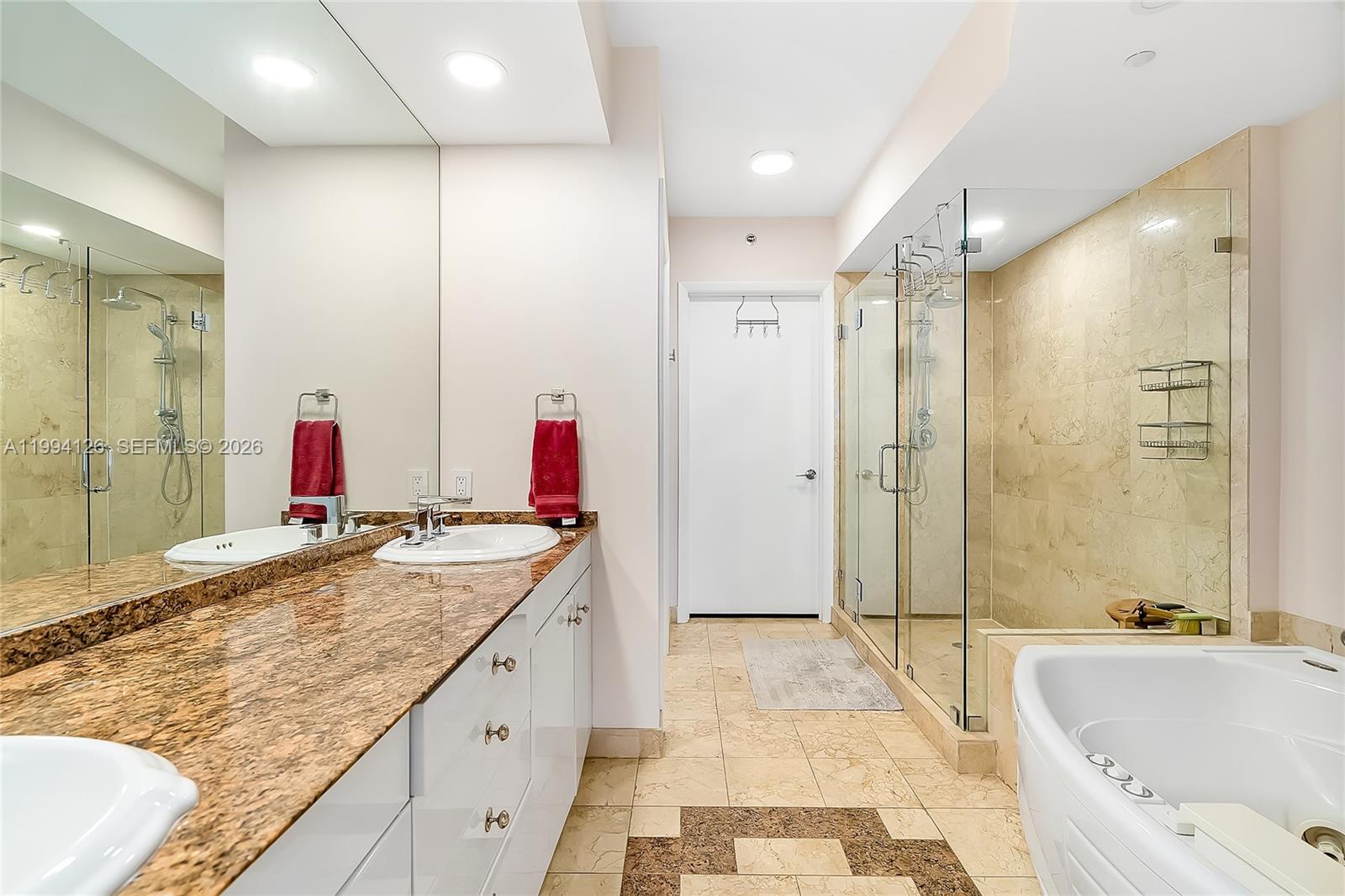 19111 Collins Ave #3307 Sunny Isles Beach, FL 33160