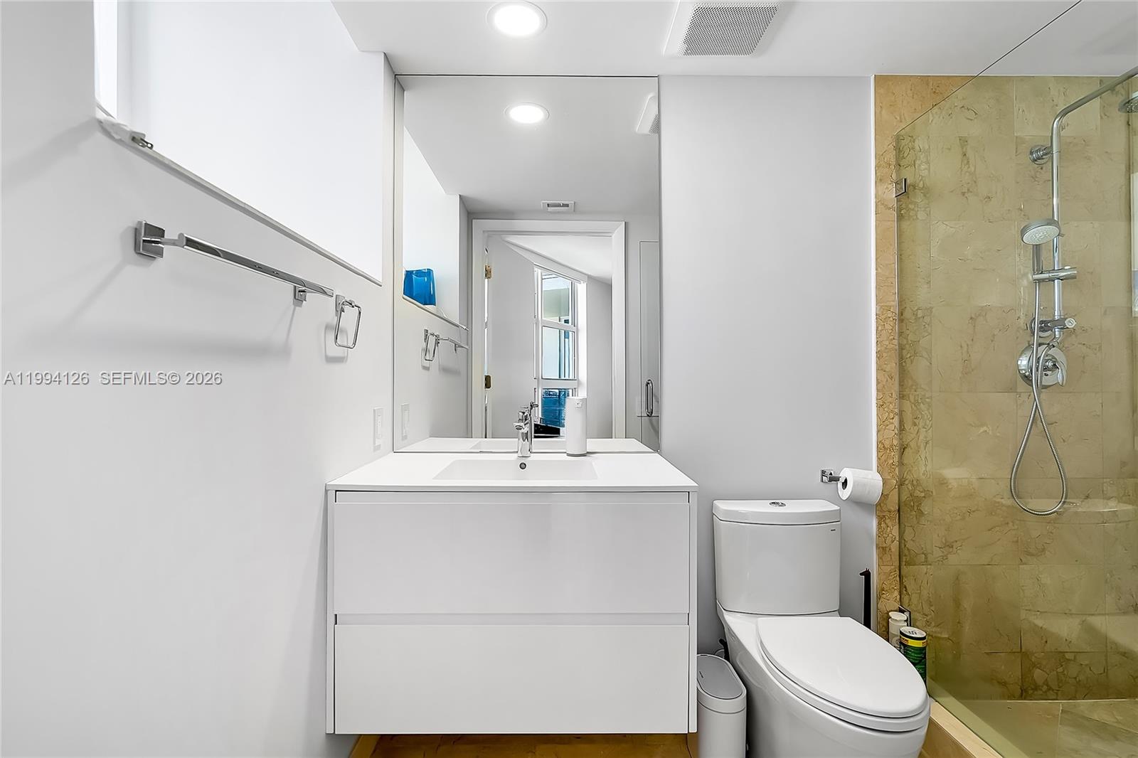 19111 Collins Ave #3307 Sunny Isles Beach, FL 33160