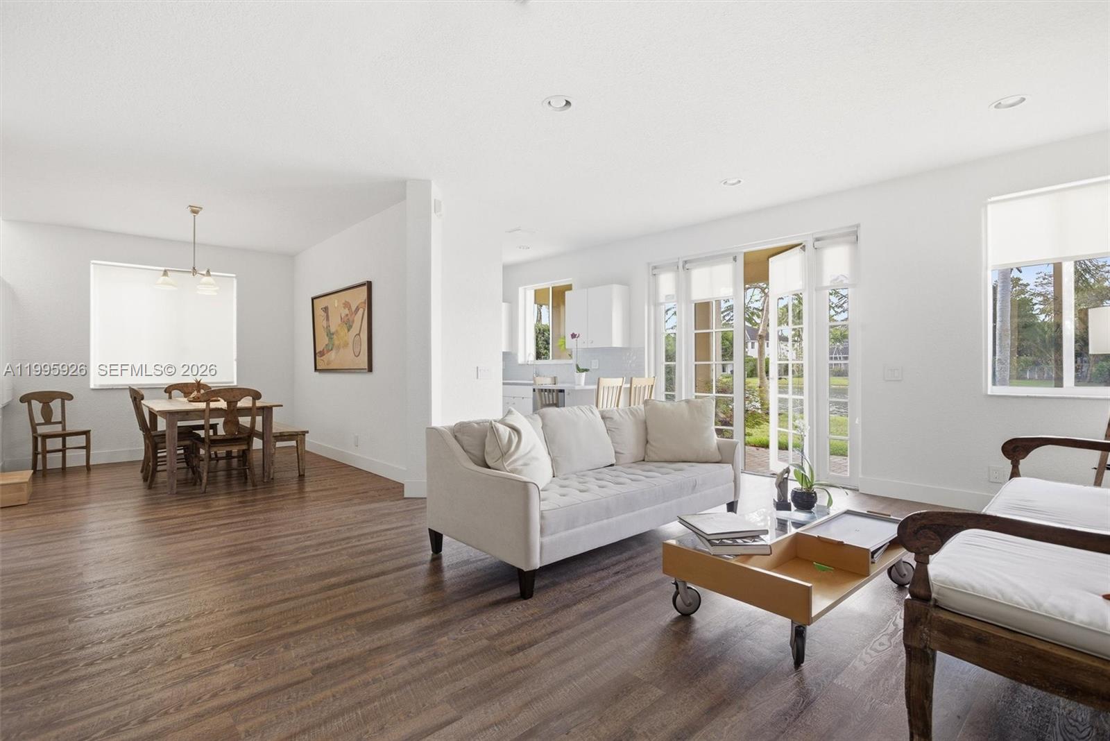 1326 Canary Is Dr Weston, FL 33327