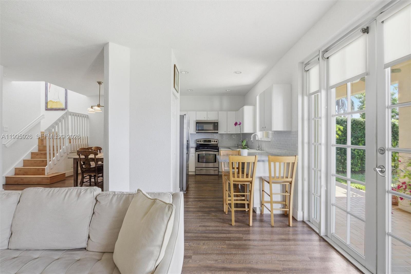 1326 Canary Is Dr Weston, FL 33327