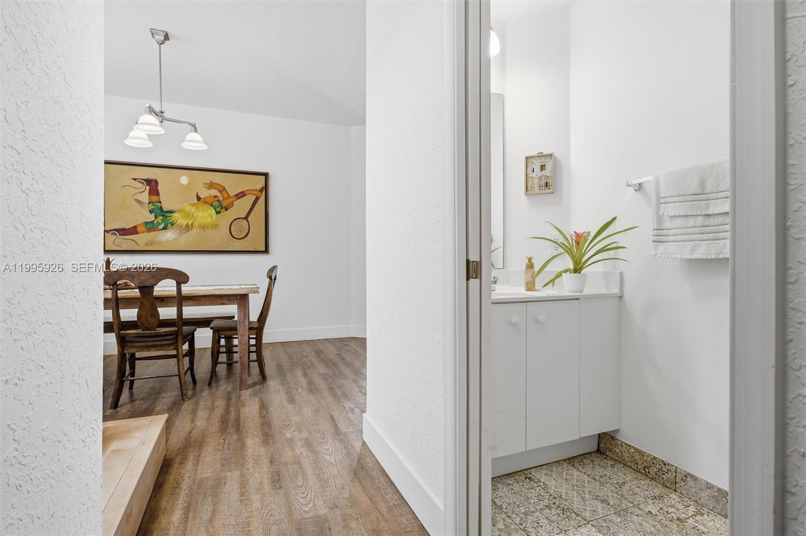 1326 Canary Is Dr Weston, FL 33327