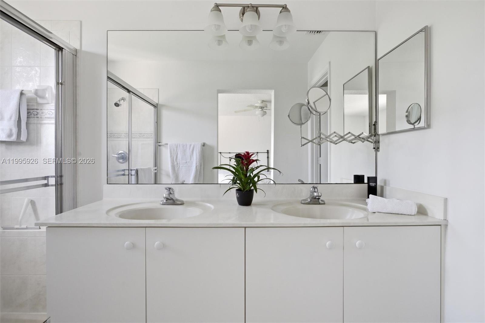 1326 Canary Is Dr Weston, FL 33327