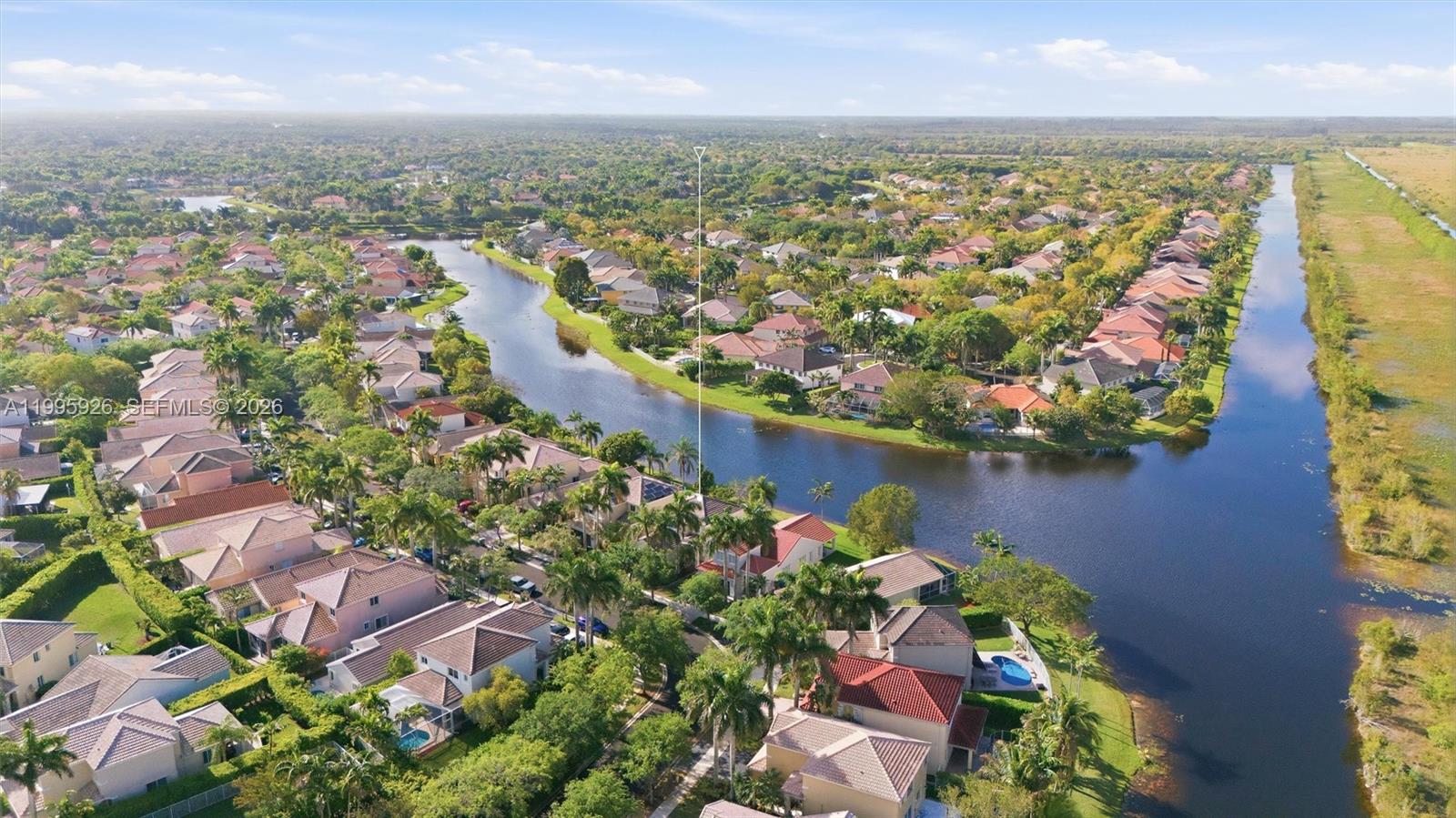 1326 Canary Is Dr Weston, FL 33327