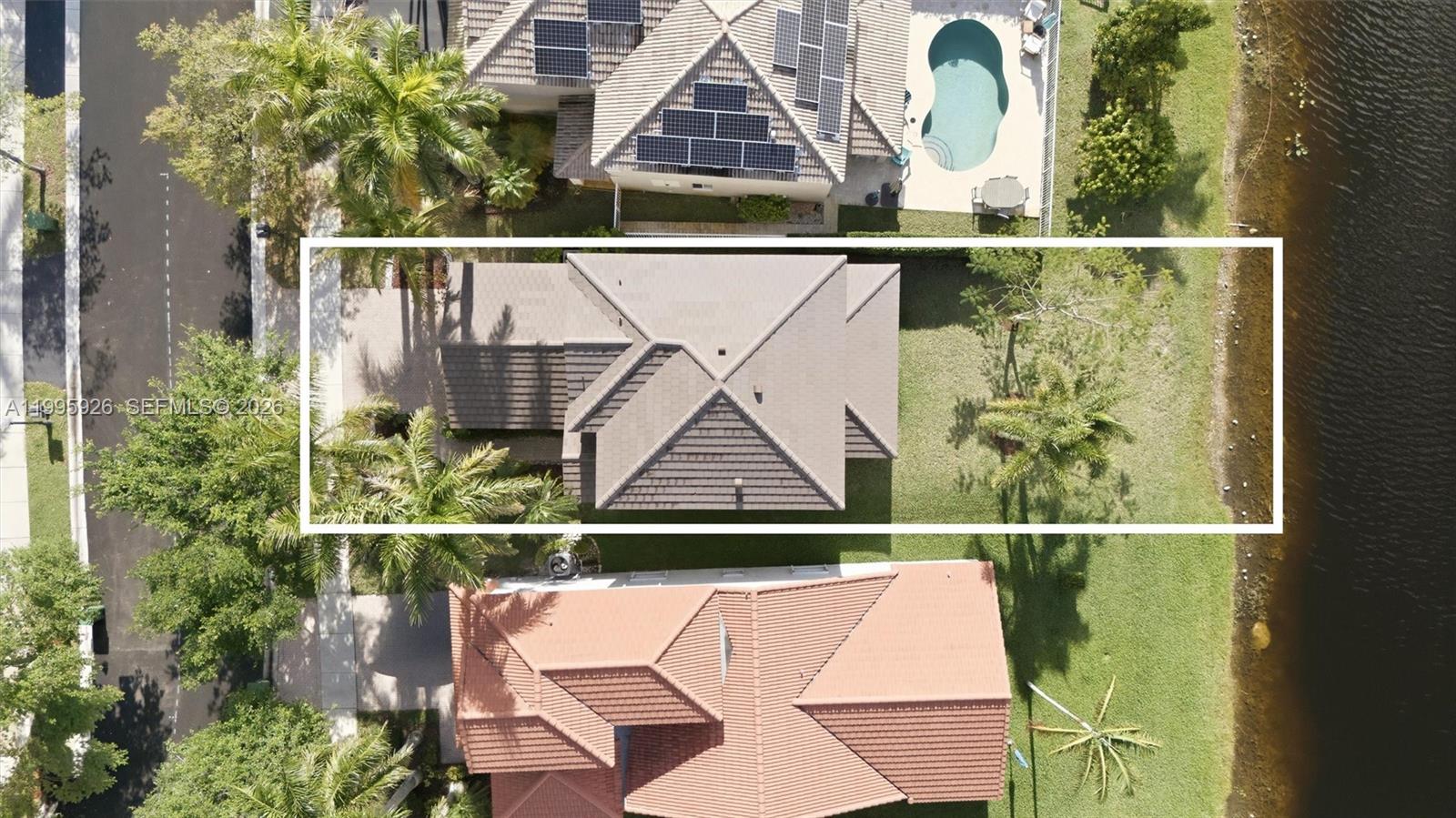 1326 Canary Is Dr Weston, FL 33327