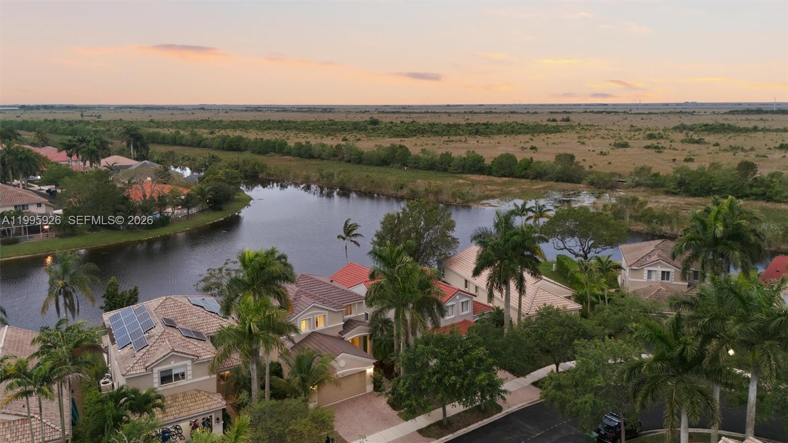 1326 Canary Is Dr Weston, FL 33327