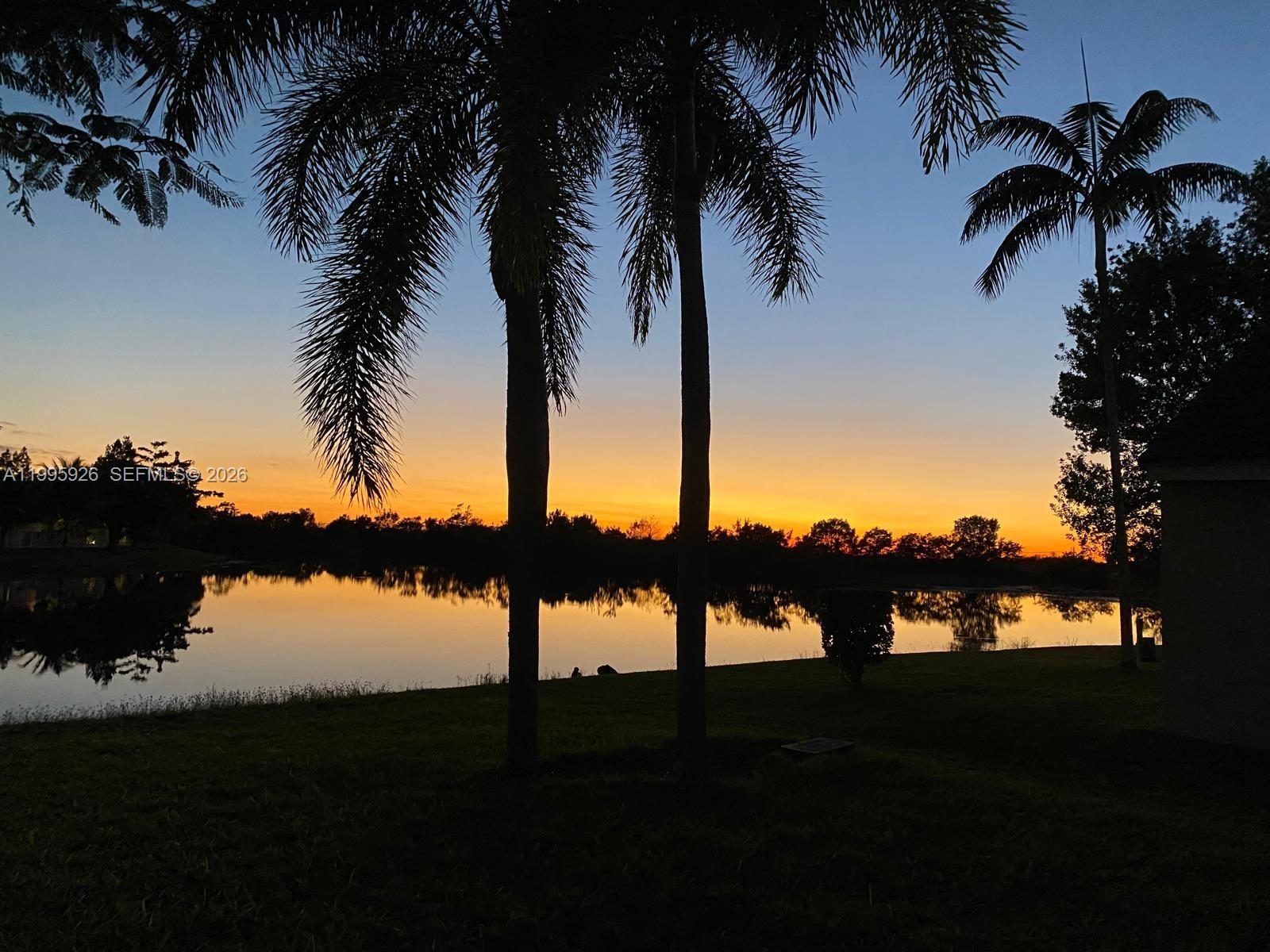 1326 Canary Is Dr Weston, FL 33327