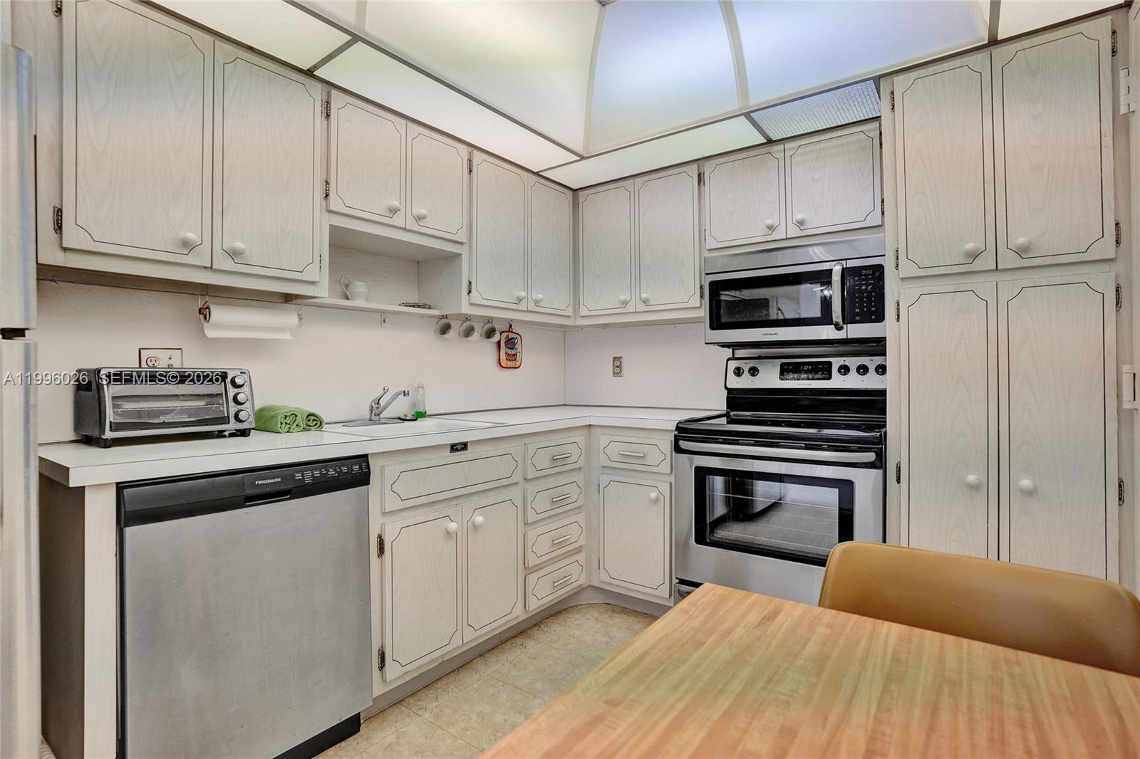 1985 S Ocean Dr #12A Hallandale Beach, FL 33009