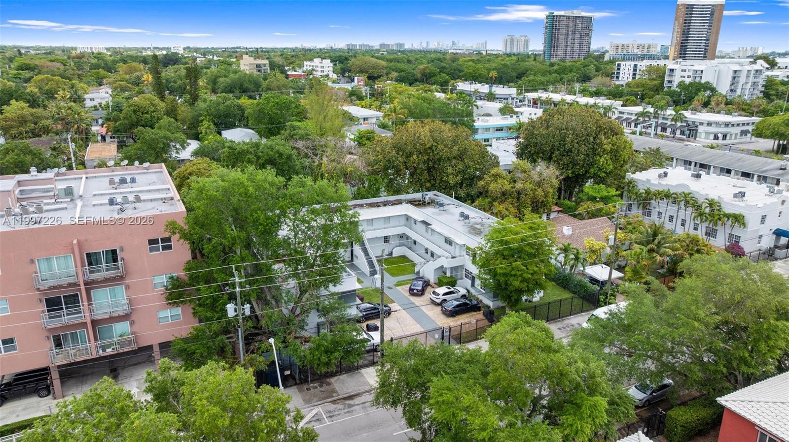 541 NE 62nd St #13 Miami, FL 33138