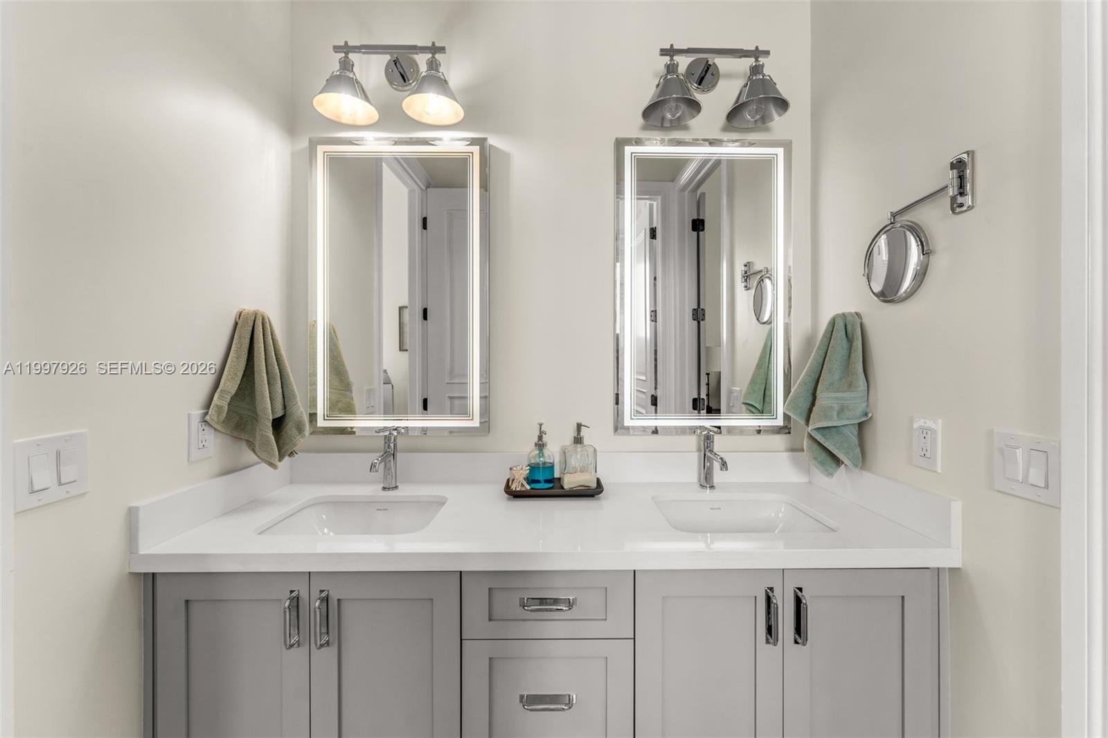 8111 SW 178th St Palmetto Bay, FL 33157