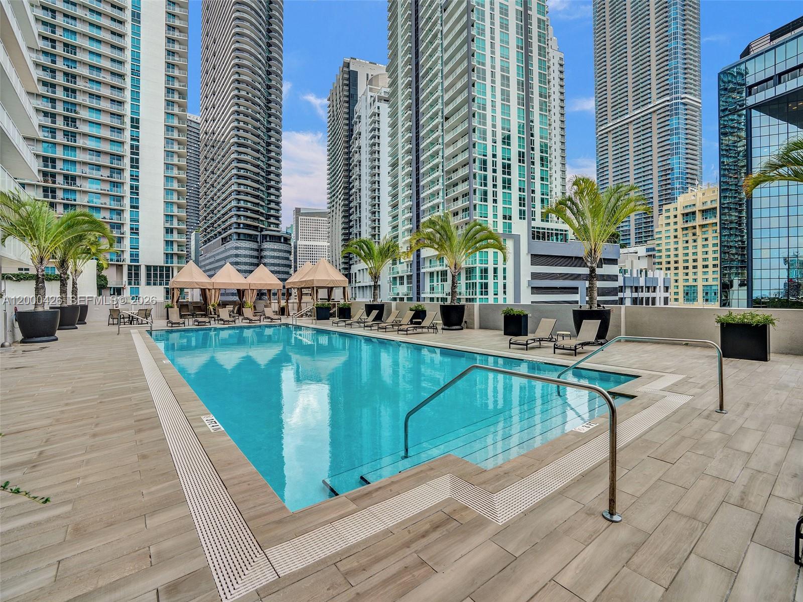 image Vue at Brickell40